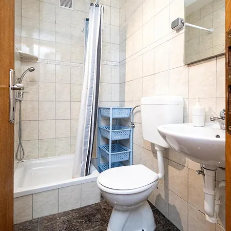 With Parking Space - 23221 شقة *
