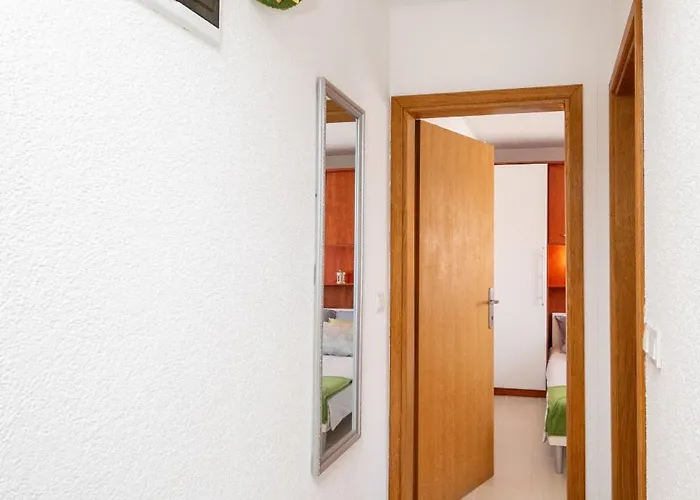 Apartment With Parking Space - 23221 *