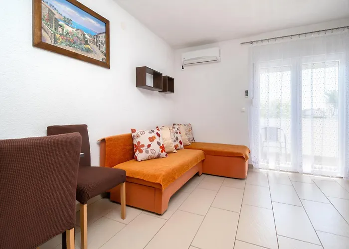 Apartment With Parking Space - 23221 Vir