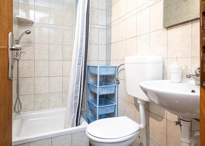 With Parking Space - 23221 Apartman *