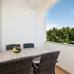 With Parking Space - 23221 Apartament Vir