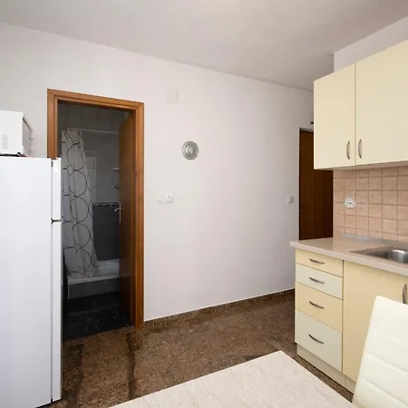 With Parking Space - 23221 * Vir