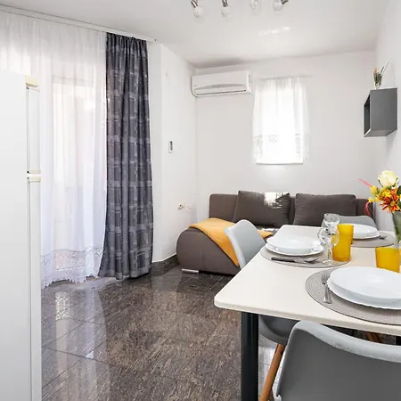 With Parking Space - 23221 Apartamento