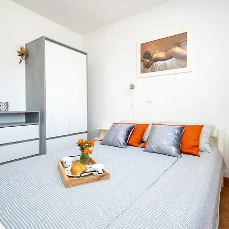 Apartamento With Parking Space - 23221 *