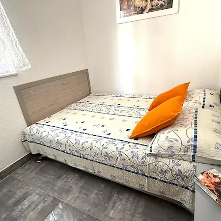 With Parking Space - 23221 Lejlighed