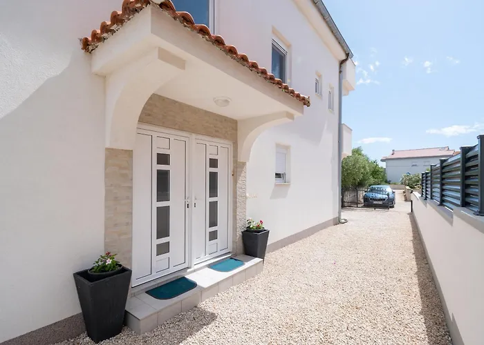 With Parking Space - 23221 Vir